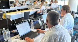 Learn to trade in person - Live trading event classroom